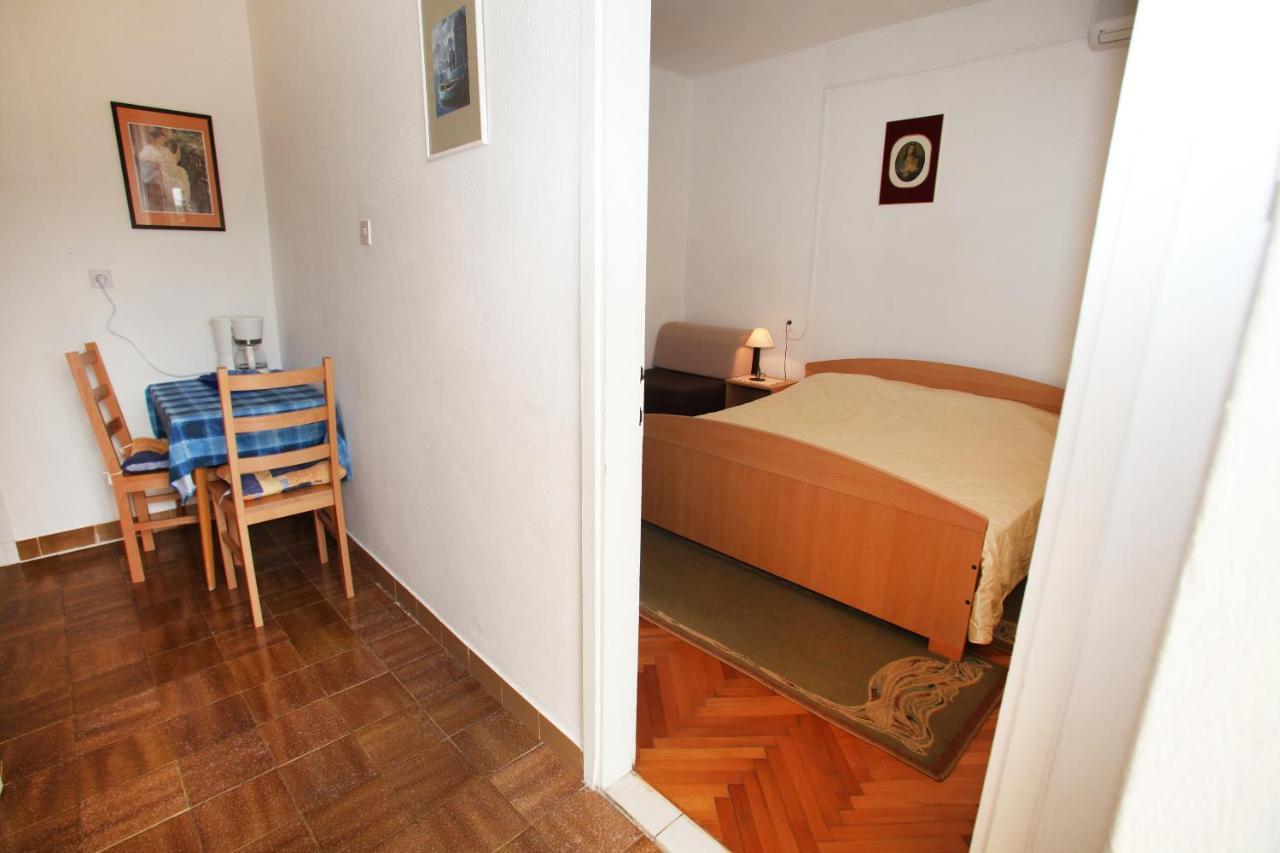 Apartments By The Sea Trogir - 15011 Exterior foto